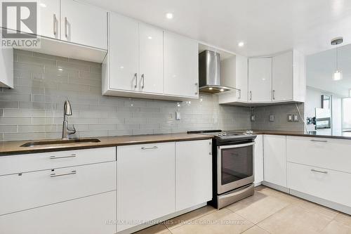 1704 - 3303 Don Mills Road, Toronto, ON - Indoor Photo Showing Kitchen With Upgraded Kitchen