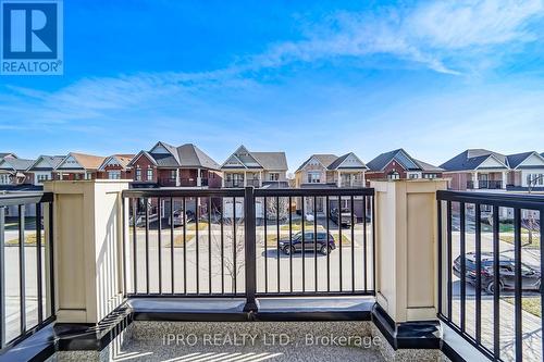 22 Spofford Drive, Whitchurch-Stouffville, ON - Outdoor