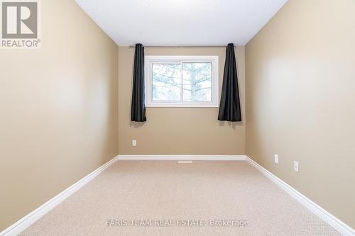3843 East St, Innisfil, ON - Indoor Photo Showing Other Room