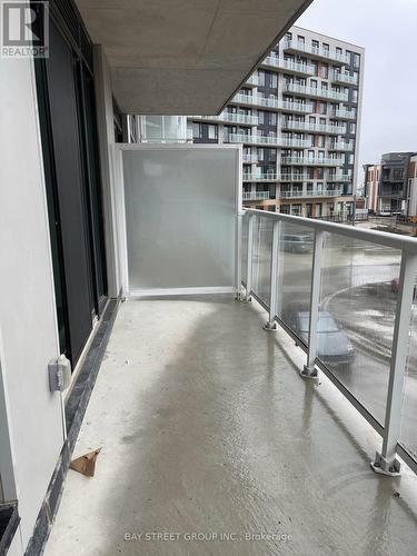 #222 -2 David Eyer Rd, Richmond Hill, ON - Outdoor With Balcony With Exterior