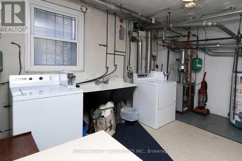 7 Woodlawn Ave, Mississauga, ON - Indoor Photo Showing Laundry Room