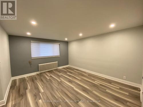 7 Woodlawn Ave, Mississauga, ON - Indoor Photo Showing Other Room