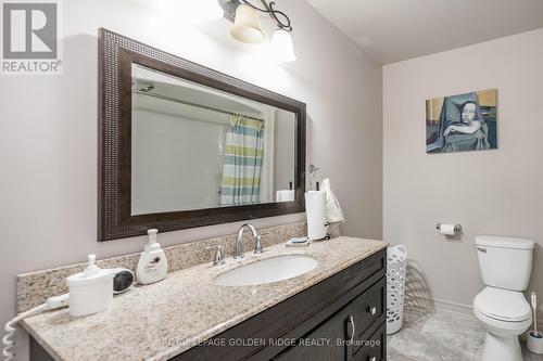 121 Albert St S, Fort Erie, ON - Indoor Photo Showing Bathroom