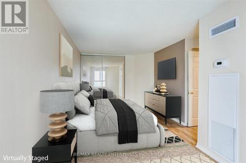 #1001 -1485 Lakeshore Rd E, Mississauga, ON - Indoor Photo Showing Bedroom