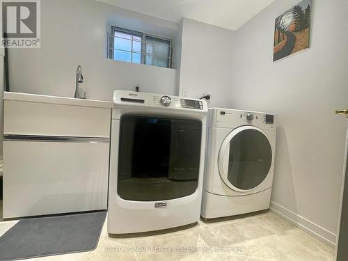 1 Elmlea Road, Toronto, ON - Indoor Photo Showing Laundry Room