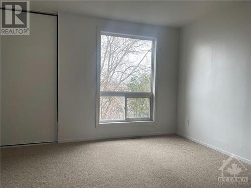 1788 Dondale Street, Ottawa, ON - Indoor Photo Showing Other Room