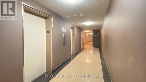 #707 -1320 Mississauga Valley Blvd W, Mississauga, ON - Indoor Photo Showing Other Room