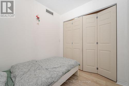 #507 -33 Elm Dr W, Mississauga, ON - Indoor Photo Showing Bedroom