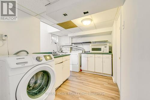 50 West 1St St, Hamilton, ON - Indoor Photo Showing Laundry Room
