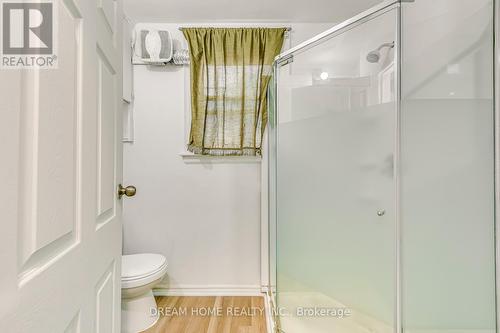 50 West 1St St, Hamilton, ON - Indoor Photo Showing Bathroom