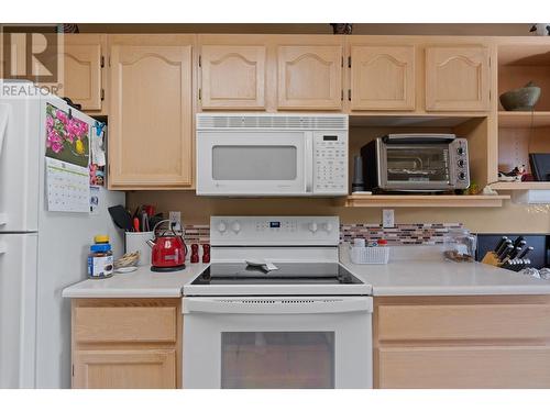 1001 30 Avenue Unit# 39, Vernon, BC - Indoor Photo Showing Kitchen