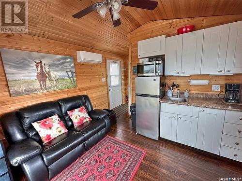 531 Rv Drive, Elbow, SK - Indoor Photo Showing Kitchen