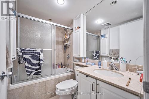 #2016 -8 Park Rd, Toronto, ON - Indoor Photo Showing Bathroom