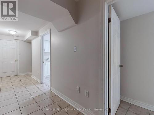 44 Beechgrove Crescent, Markham, ON - Indoor Photo Showing Other Room