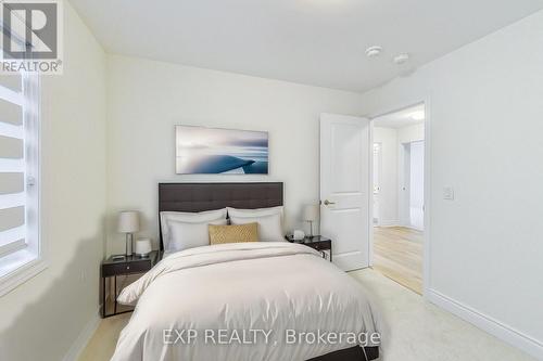11 Union Blvd, Wasaga Beach, ON - Indoor Photo Showing Bedroom