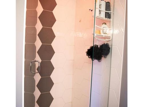 3132 Sweet Pl, Port Alberni, BC - Indoor Photo Showing Bathroom