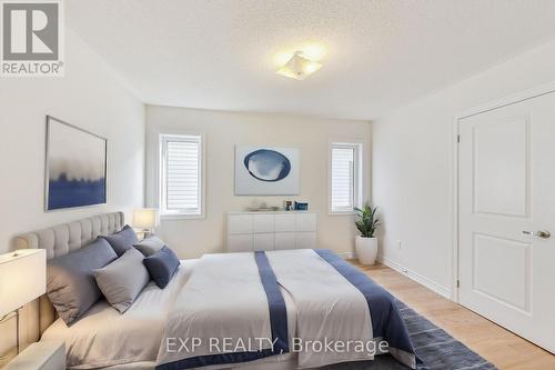 197 Terry Fox Drive, Barrie, ON - Indoor Photo Showing Bedroom
