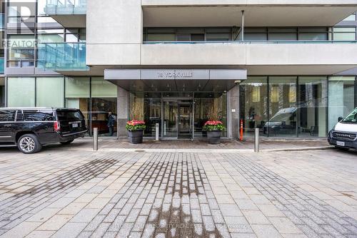 #2706 -18 Yorkville Ave, Toronto, ON - Outdoor With Balcony