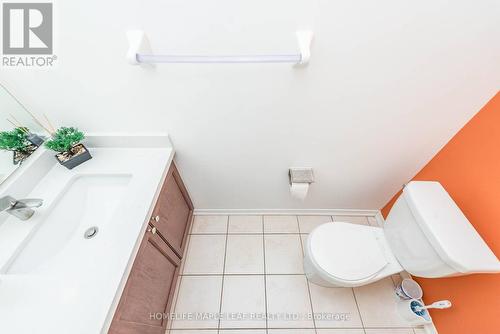 64 Fallmeadow Circ, Brampton, ON - Indoor Photo Showing Bathroom