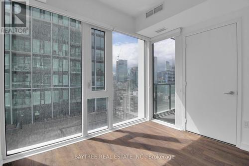 #1616 -158 Front St E, Toronto, ON - Indoor Photo Showing Other Room
