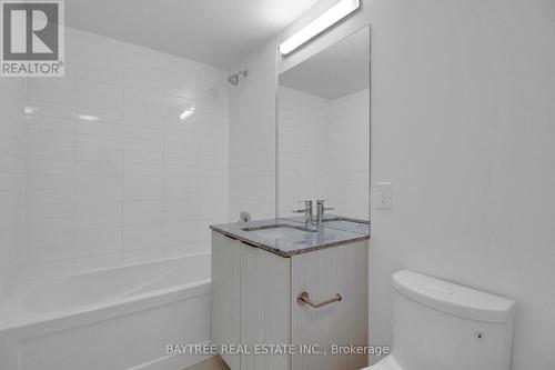 #1616 -158 Front St E, Toronto, ON - Indoor Photo Showing Bathroom