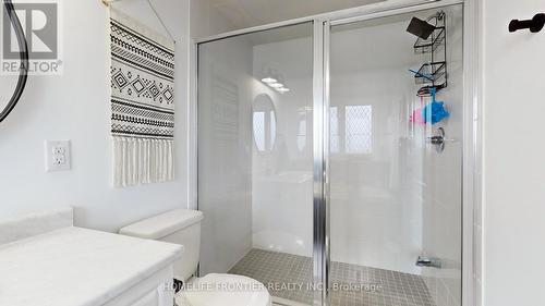 7 Kirby Ave, Collingwood, ON - Indoor Photo Showing Bathroom
