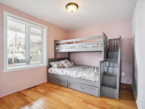 Chambre Ã Â coucher - 2 Rue Tétrault, Saint-Mathias-Sur-Richelieu, QC - Indoor Photo Showing Bedroom