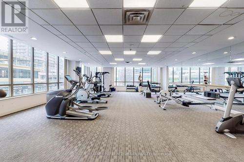 #2507 -18 Parkview Ave, Toronto, ON - Indoor Photo Showing Gym Room