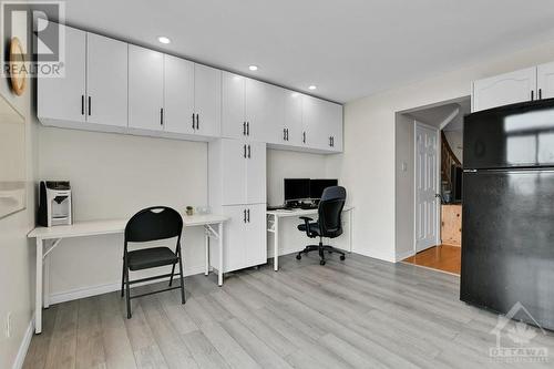 Kitchen with extra cabinets/office space. - 124 Montana Way, Ottawa, ON - Indoor