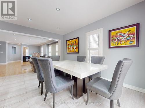 84 Agostino Cres, Vaughan, ON - Indoor Photo Showing Dining Room