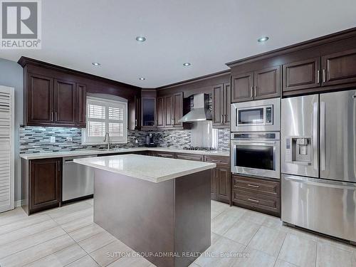 84 Agostino Crescent, Vaughan, ON - Indoor Photo Showing Kitchen With Stainless Steel Kitchen With Upgraded Kitchen