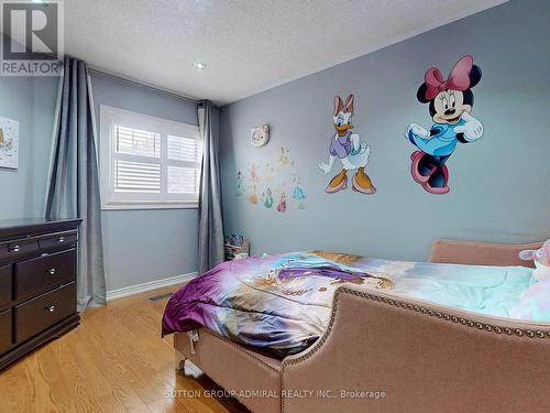 84 Agostino Cres, Vaughan, ON - Indoor Photo Showing Bedroom