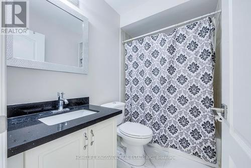 22 Windward Crescent, Vaughan, ON - Indoor Photo Showing Bathroom