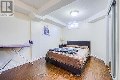 22 Windward Crescent, Vaughan, ON - Indoor Photo Showing Bedroom