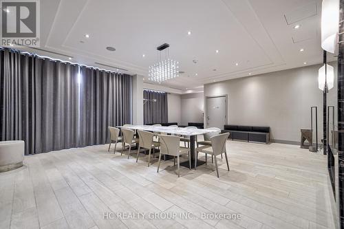 #711 -398 Highway 7  E, Richmond Hill, ON - Indoor Photo Showing Dining Room