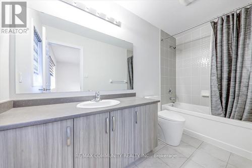 89 Gallagher Cres, New Tecumseth, ON - Indoor Photo Showing Bathroom