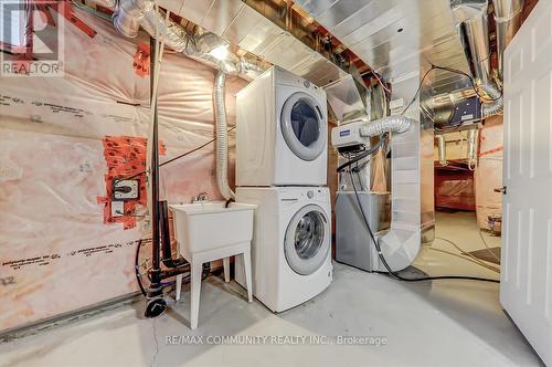 89 Gallagher Cres, New Tecumseth, ON - Indoor Photo Showing Laundry Room