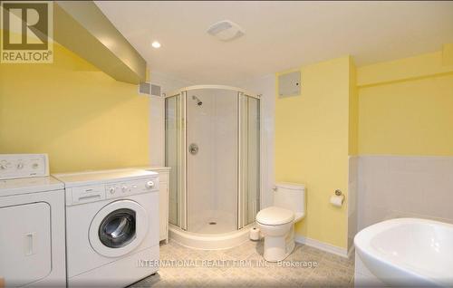 386 Billings Ave, Ottawa, ON - Indoor Photo Showing Laundry Room