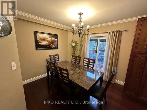196 Gray Road, Hamilton, ON - Indoor Photo Showing Dining Room