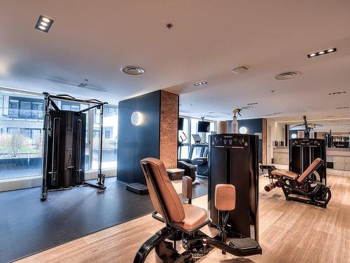 Exercise room - 906-101 Rue Peel, Montréal (Le Sud-Ouest), QC - Indoor Photo Showing Gym Room