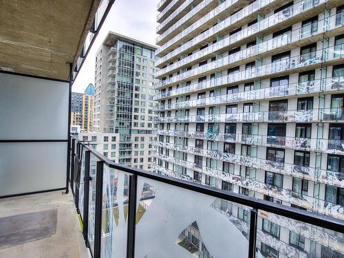 Balcony - 906-101 Rue Peel, Montréal (Le Sud-Ouest), QC - Outdoor With Balcony