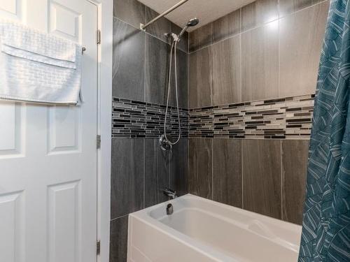 138 Marcel Street, Kamloops, BC - Indoor Photo Showing Bathroom