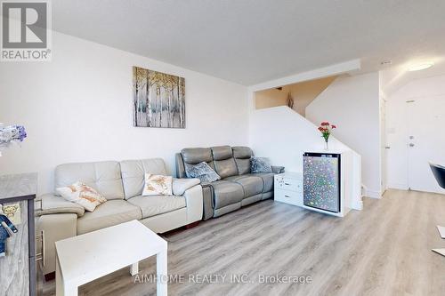 #107 -1050 Stainton Dr, Mississauga, ON - Indoor Photo Showing Living Room
