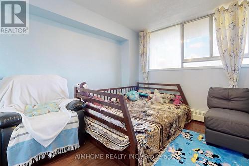 #107 -1050 Stainton Dr, Mississauga, ON - Indoor Photo Showing Bedroom