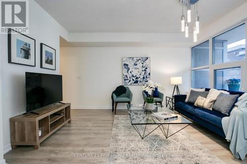 416 - 59 East Liberty Street, Toronto, ON - Indoor Photo Showing Living Room