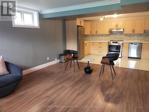 ##Lower -3360 Hannibal Rd, Burlington, ON - Indoor Photo Showing Kitchen
