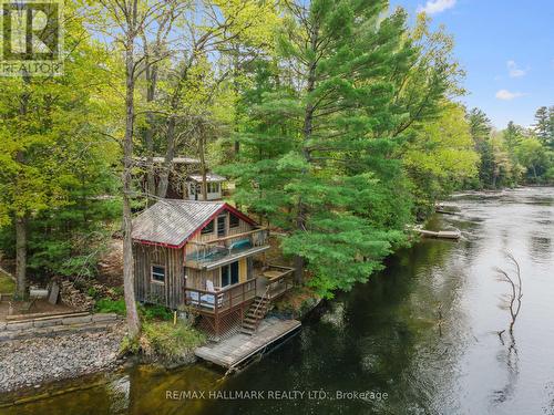 31 Government Dock Road, Kawartha Lakes, ON - Outdoor With Body Of Water