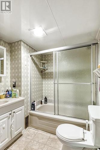 4166 La Habre Avenue, Hanmer, ON - Indoor Photo Showing Bathroom
