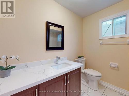 4 Flatwoods Dr, Toronto, ON - Indoor Photo Showing Bathroom