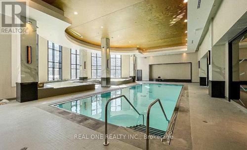 #510W -268 Buchanan Dr, Markham, ON - Indoor Photo Showing Other Room With In Ground Pool